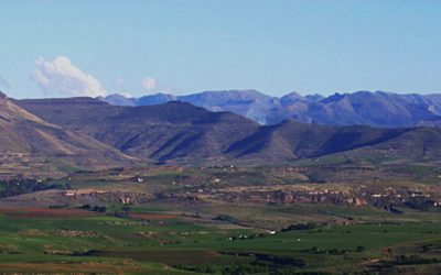 Nestled in the valley between majestic mountains you’ll fall in love with Clarens